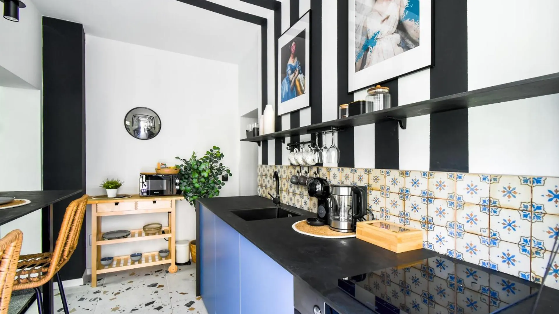 Casa de Férias Duplex - Main Street Area - Ac - Netflix - Desk Apartamento Sófia